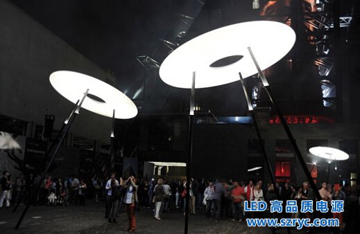 LED看成UFO！眼瞎還是太像？